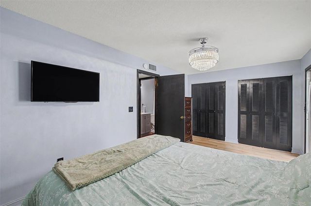 11923 DIETZ DRIVE 8, Tampa, FL 33626