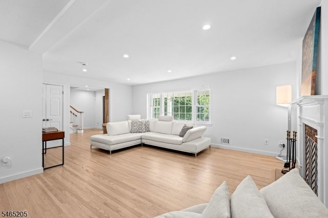 309 Ashland Rd, Summit City, NJ 07901