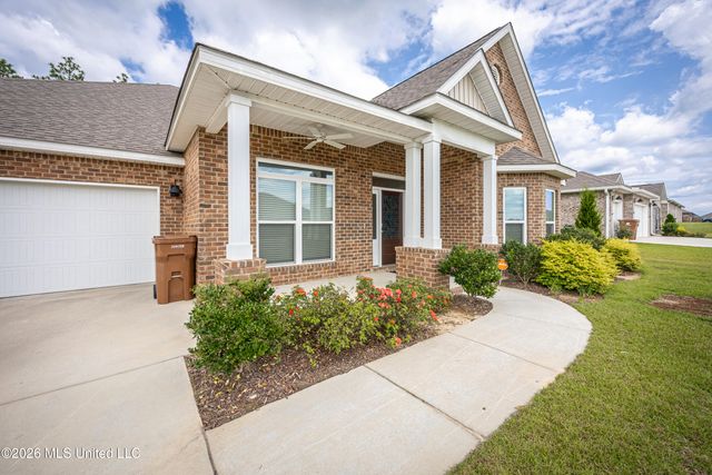 15381 Dandelion Drive, D'iberville, MS 39540