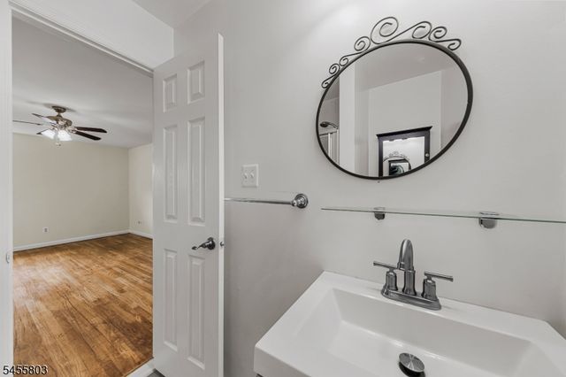 6 Renault Dr, Mount Olive Twp., NJ 07836