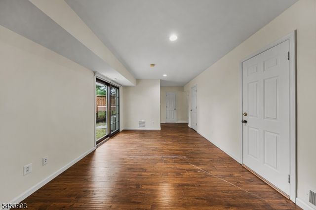6 Renault Dr, Mount Olive Twp., NJ 07836