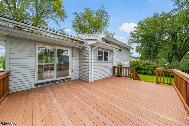 6 Renault Dr, Mount Olive Twp., NJ 07836