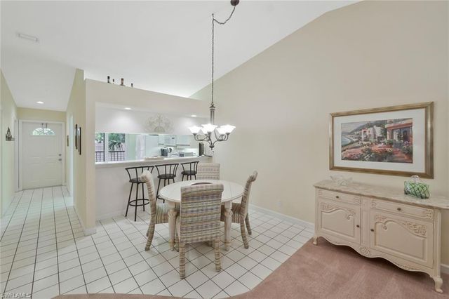 2305 Hidden Lake DR # 3704, Naples, FL 34112