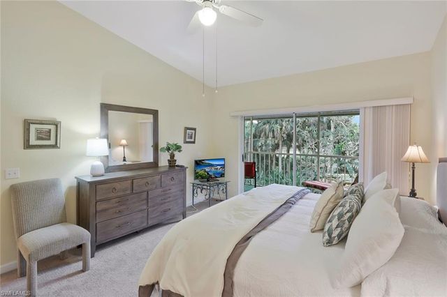 2305 Hidden Lake DR # 3704, Naples, FL 34112