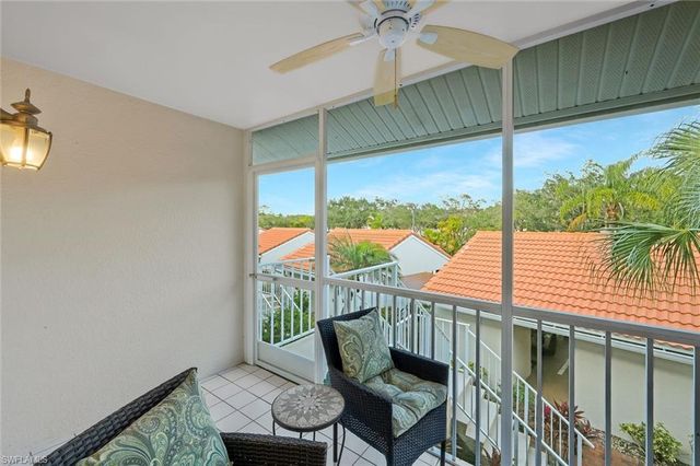 2305 Hidden Lake DR # 3704, Naples, FL 34112