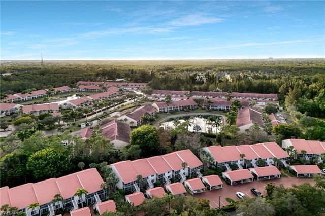 2305 Hidden Lake DR # 3704, Naples, FL 34112