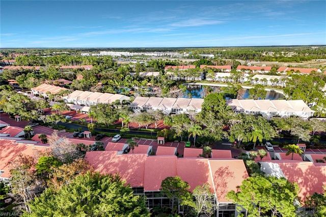 2305 Hidden Lake DR # 3704, Naples, FL 34112