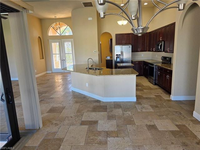 2406 Kismet Lakes LN, Cape Coral, FL 33993
