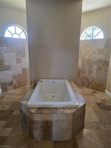 2406 Kismet Lakes LN, Cape Coral, FL 33993