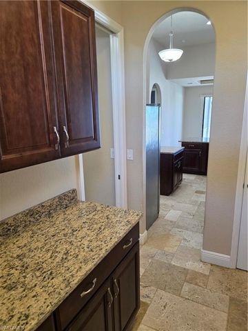 2406 Kismet Lakes LN, Cape Coral, FL 33993