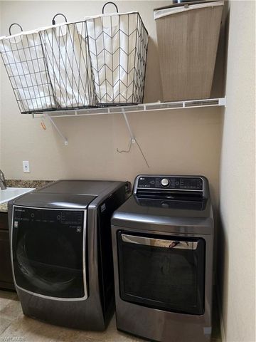 2406 Kismet Lakes LN, Cape Coral, FL 33993