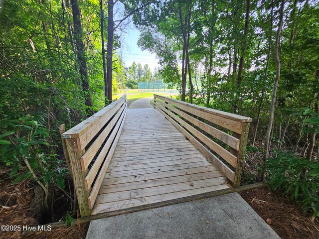 405 Osprey Cove, Elizabeth City, NC 27909