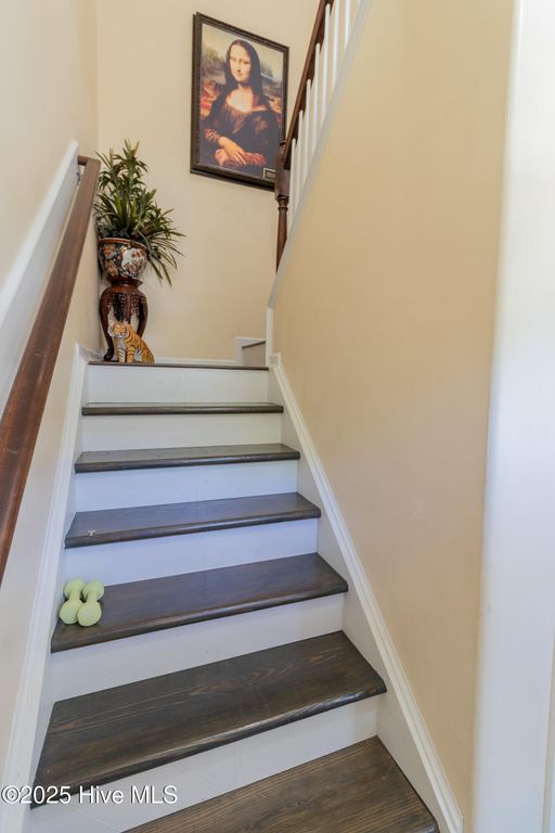 405 Osprey Cove, Elizabeth City, NC 27909