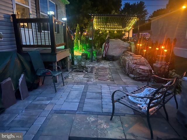 5232 ROSEBERRY DR, Doylestown, PA 18902