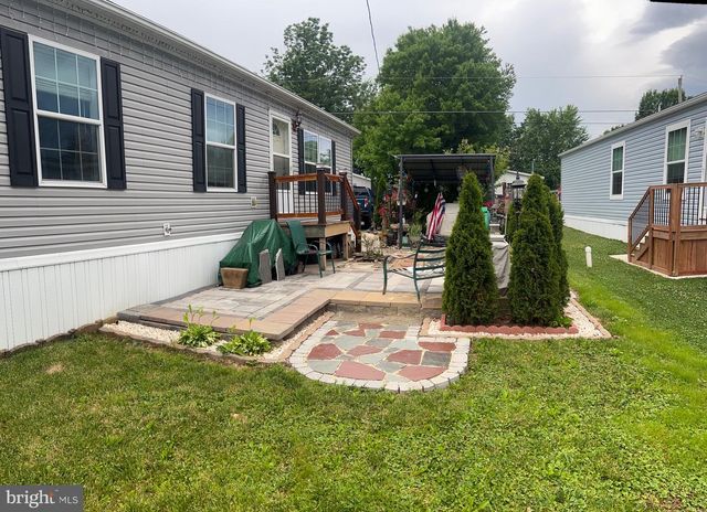 5232 ROSEBERRY DR, Doylestown, PA 18902