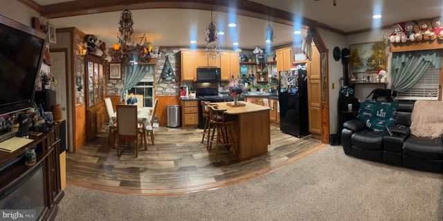 5232 ROSEBERRY DR, Doylestown, PA 18902