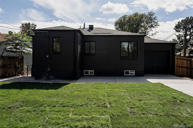 2795 W 39th Avenue, Denver, CO 80211
