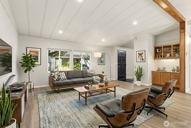 23728 Vista View, Bothell, WA 98021