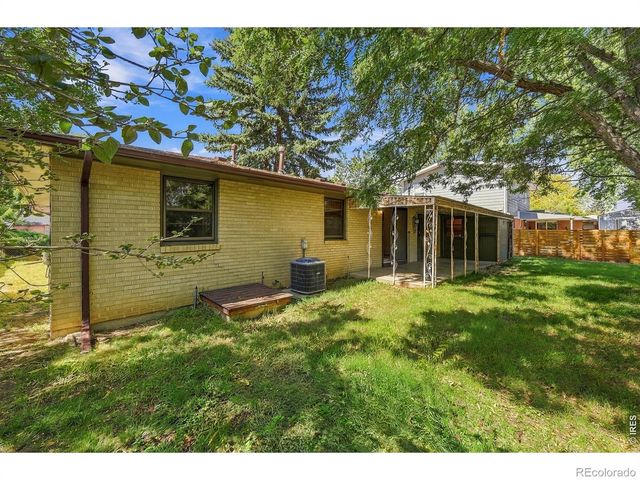 1220 Sherman Street, Longmont, CO 80501