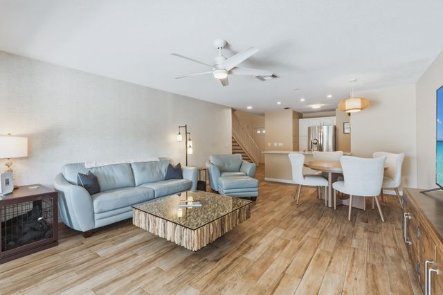 2359 Treasure Isle Drive 34, Palm Beach Gardens, FL 33410