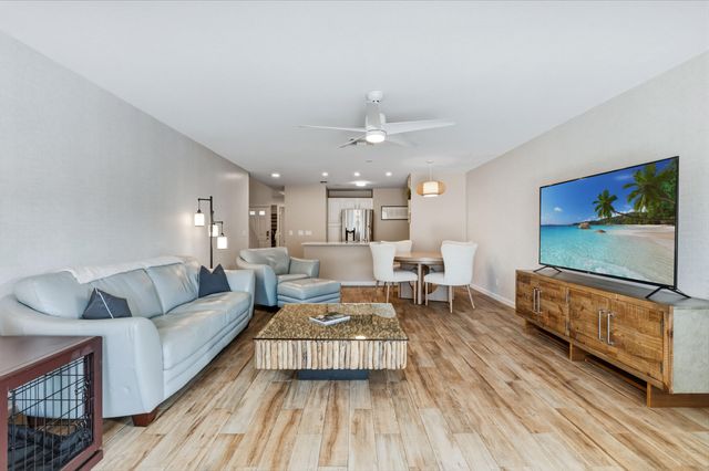 2359 Treasure Isle Drive 34, Palm Beach Gardens, FL 33410