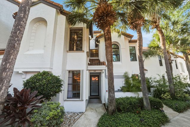 2359 Treasure Isle Drive 34, Palm Beach Gardens, FL 33410