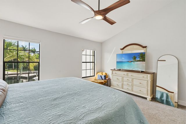 2359 Treasure Isle Drive 34, Palm Beach Gardens, FL 33410
