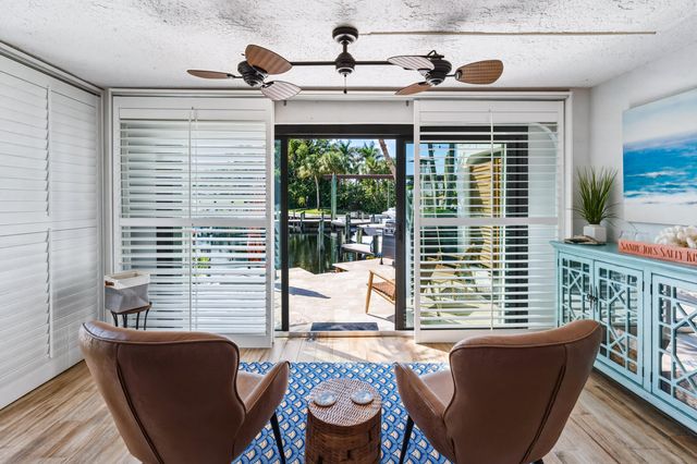2359 Treasure Isle Drive 34, Palm Beach Gardens, FL 33410