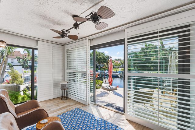 2359 Treasure Isle Drive 34, Palm Beach Gardens, FL 33410