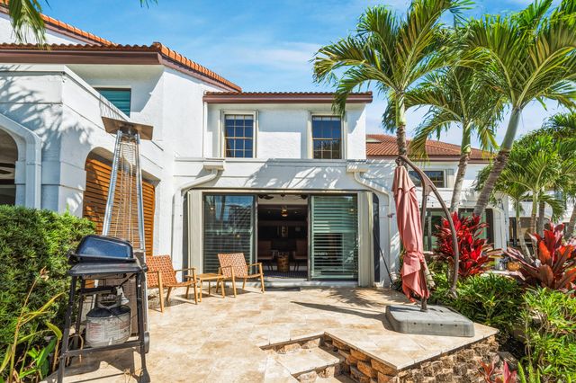 2359 Treasure Isle Drive 34, Palm Beach Gardens, FL 33410