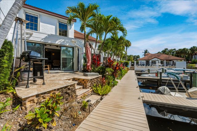 2359 Treasure Isle Drive 34, Palm Beach Gardens, FL 33410
