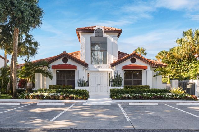 2359 Treasure Isle Drive 34, Palm Beach Gardens, FL 33410