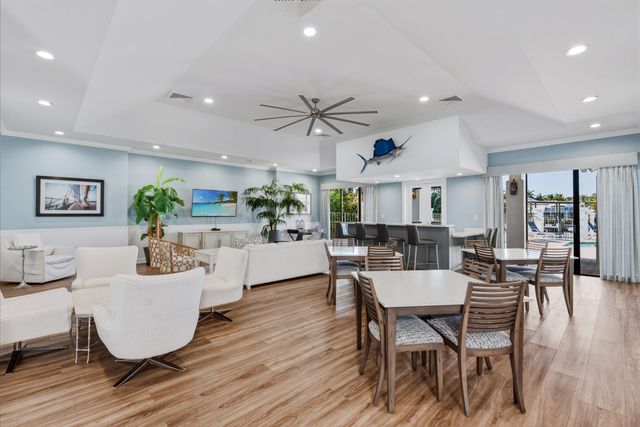 2359 Treasure Isle Drive 34, Palm Beach Gardens, FL 33410