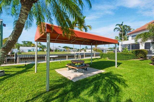 2359 Treasure Isle Drive 34, Palm Beach Gardens, FL 33410
