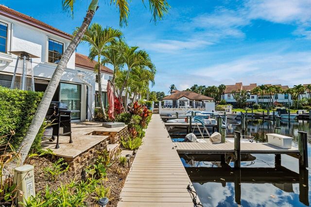 2359 Treasure Isle Drive 34, Palm Beach Gardens, FL 33410