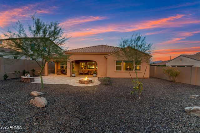 18245 W THISTLE LANDING Drive, Goodyear, AZ 85338