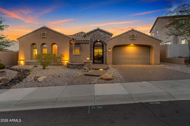18245 W THISTLE LANDING Drive, Goodyear, AZ 85338