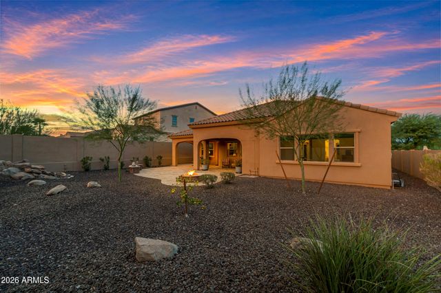 18245 W THISTLE LANDING Drive, Goodyear, AZ 85338