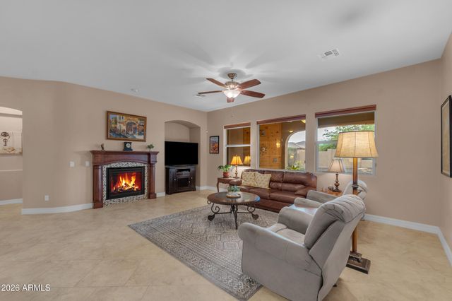18245 W THISTLE LANDING Drive, Goodyear, AZ 85338