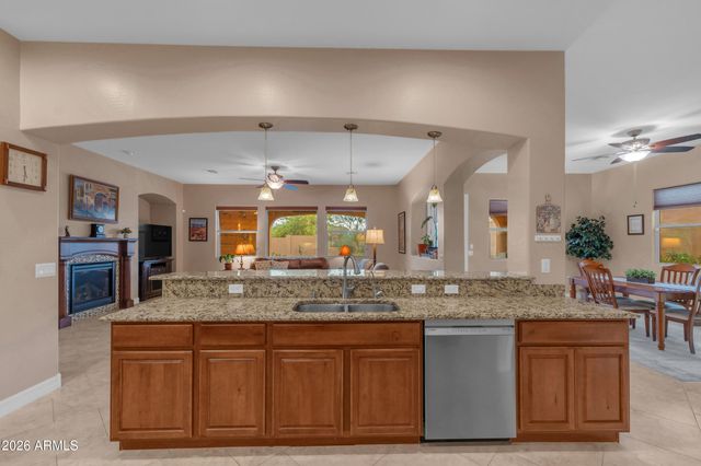 18245 W THISTLE LANDING Drive, Goodyear, AZ 85338
