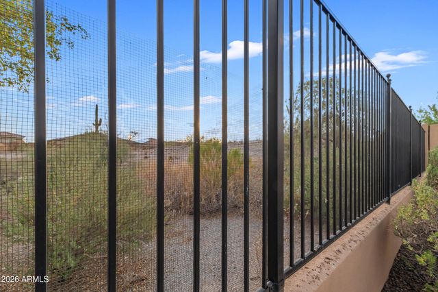 18245 W THISTLE LANDING Drive, Goodyear, AZ 85338