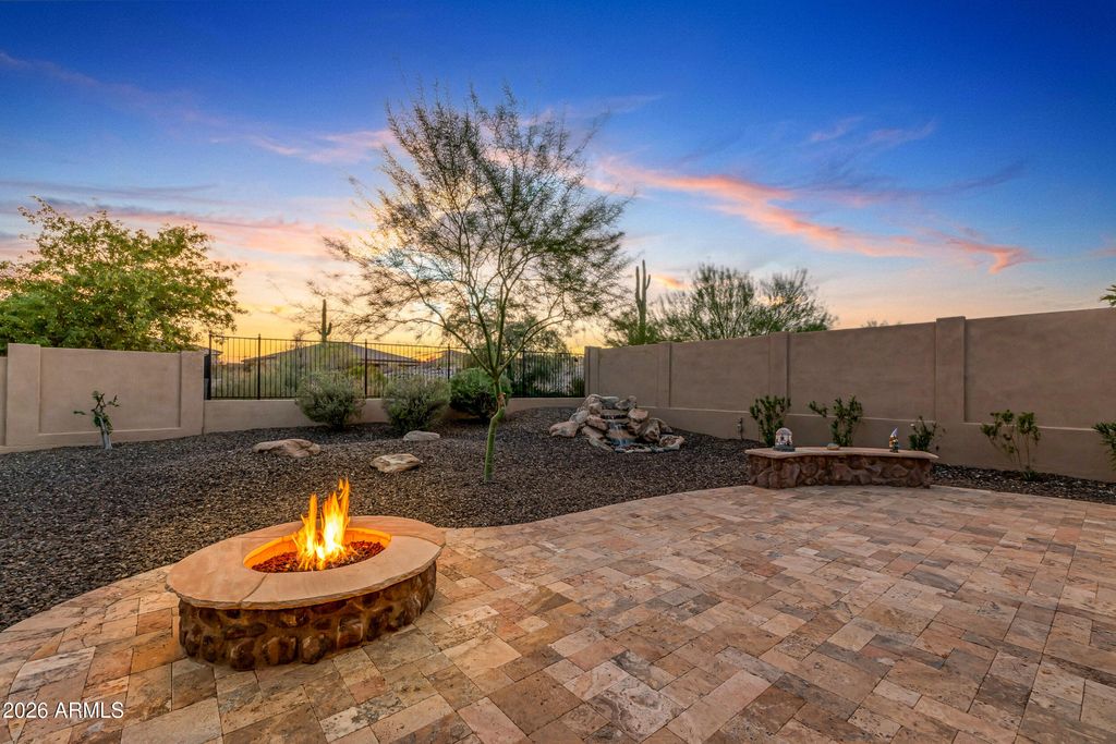 18245 W THISTLE LANDING Drive, Goodyear, AZ 85338 — photo 5