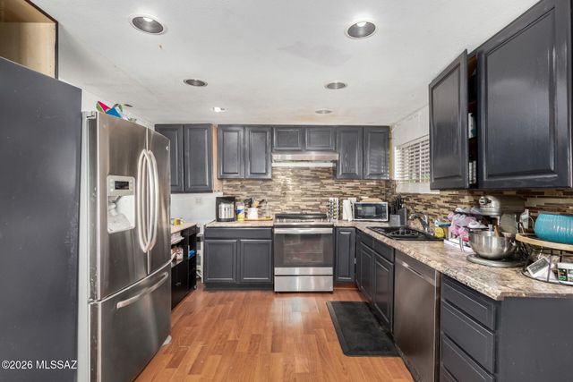 1325 W Silverlake Rd Spc 86, Tucson, AZ 85713