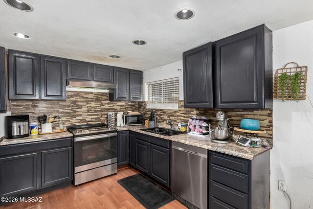 1325 W Silverlake Rd Spc 86, Tucson, AZ 85713