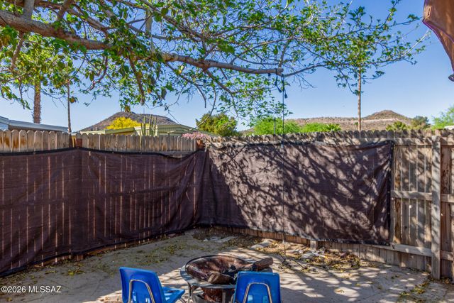 1325 W Silverlake Rd Spc 86, Tucson, AZ 85713