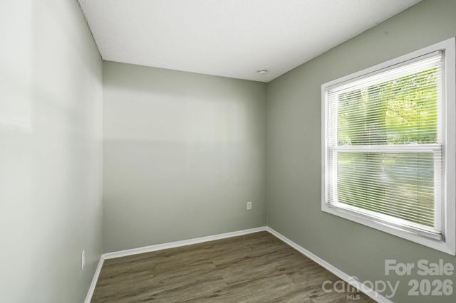 1501 Whisnant Street, Charlotte, NC 28206