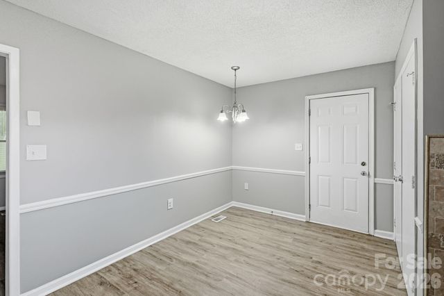 1501 Whisnant Street, Charlotte, NC 28206