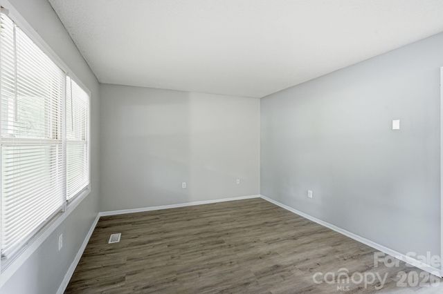 1501 Whisnant Street, Charlotte, NC 28206
