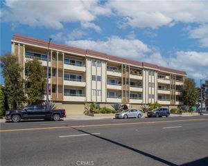 420 Redondo Ave 103, Long Beach, CA 90814