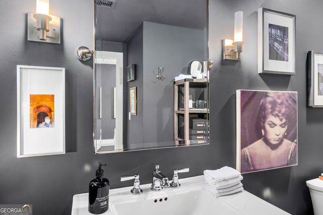 1100 Howell Mill Road NW 201, Atlanta, GA 30318